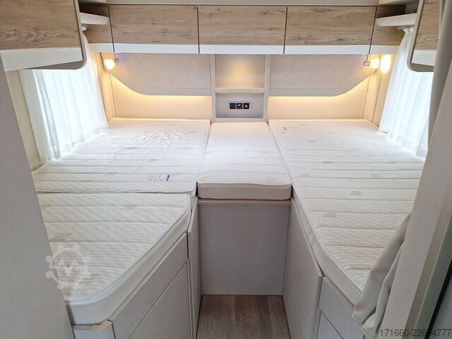 Teilintegriertes Wohnmobil HYMER/ERIBA Exsis-t 474