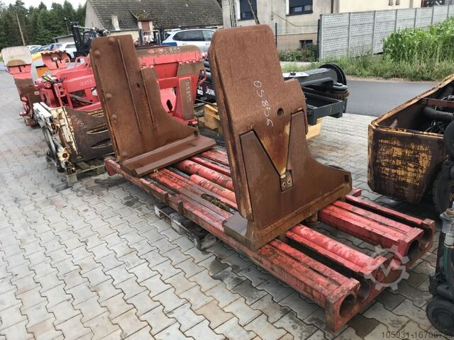 Bale clamps Auramo P-800LE