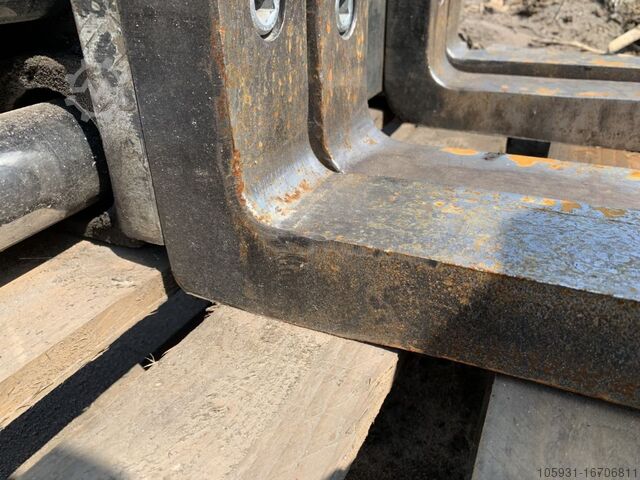 Multi-pallet handler 2/1 profile type Bolzoni DS13FS