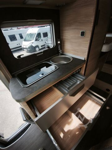Teilintegriertes Wohnmobil KNAUS Van TI PLUS Platinium Selection 650 MEG,Automat
