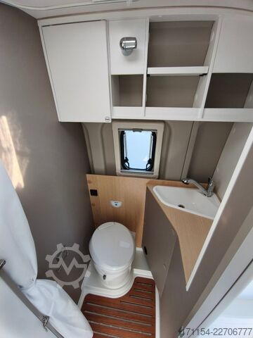 Kastenwagen Wohnmobil / Campervan LMC Innovan pure 640, Automatik,Längsbetten,Model 27