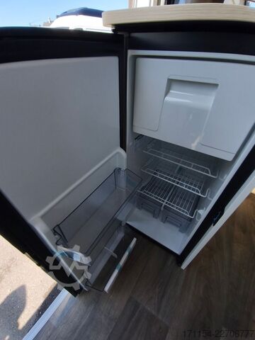 Kastenwagen Wohnmobil / Campervan LMC Innovan pure 640, Automatik,Längsbetten,Model 27
