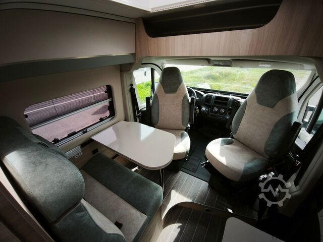 Kastenwagen Wohnmobil / Campervan FORSTER 636 Livin Up Pro Citroen Chassis,Längsbetten