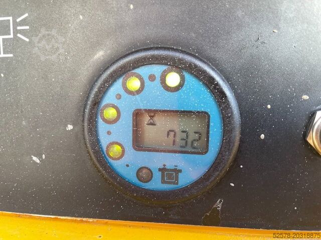 Scherenhebebühne Haulotte Compact 10