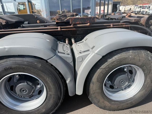 Abrollkipper MERCEDES-BENZ Actros 2846 6x4 Mulitlift XR21S Retarder,Klima