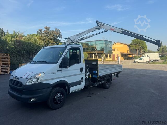 Autokranwagen IVECO DAILY 50 C 15 (PATENTE C)