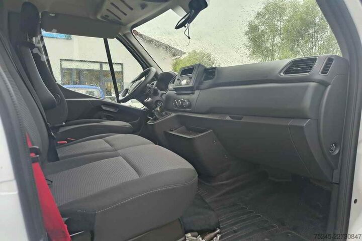Transporter mit Koffer RENAULT MASTER 2.3 DCI 160