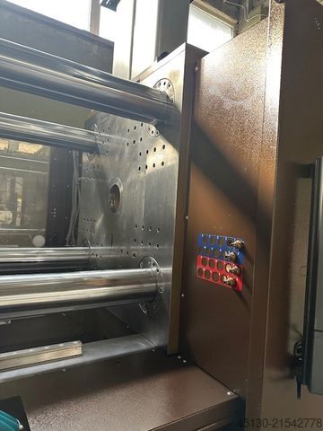 Spritzgießmaschine Krauss Maffei KM 250-2000 CX Blue Power