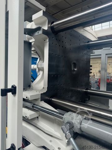 Spritzgießmaschine Krauss Maffei KM 400-3000 GX Blue Power