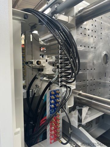 Spritzgießmaschine Krauss Maffei KM 400-3000 GX Blue Power