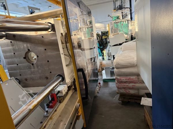 Spritzgießmaschine Engel e-max 440/180