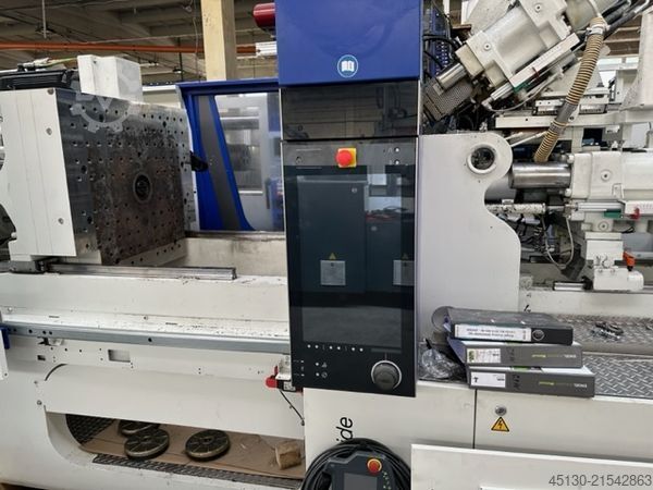 Spritzgießmaschine Engel Victory 200H/60W/180 combi