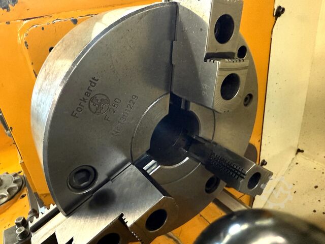 Leit-/Zugspindeldrehmaschine VDF BOEHRINGER D 480