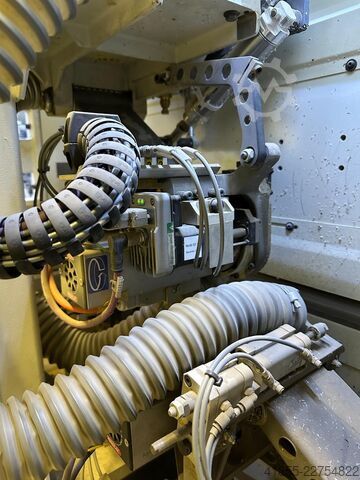 Kantenanleimmaschine SCM Stefani One 108 – vollautomatische Kante