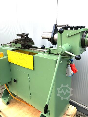 Zentrier- und Endenbearbeitungsmaschine KUHN KAZ 80-2  Anfas & Zentriermaschine