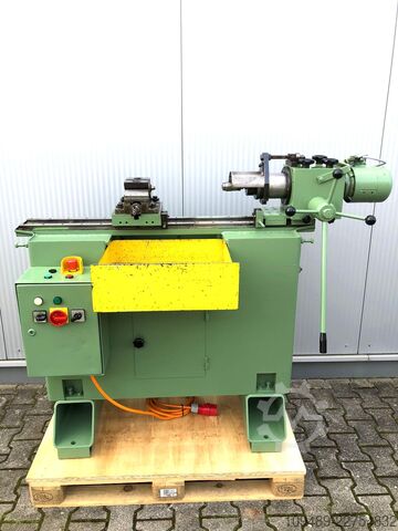 Zentrier- und Endenbearbeitungsmaschine KUHN KAZ 80-2  Anfas & Zentriermaschine