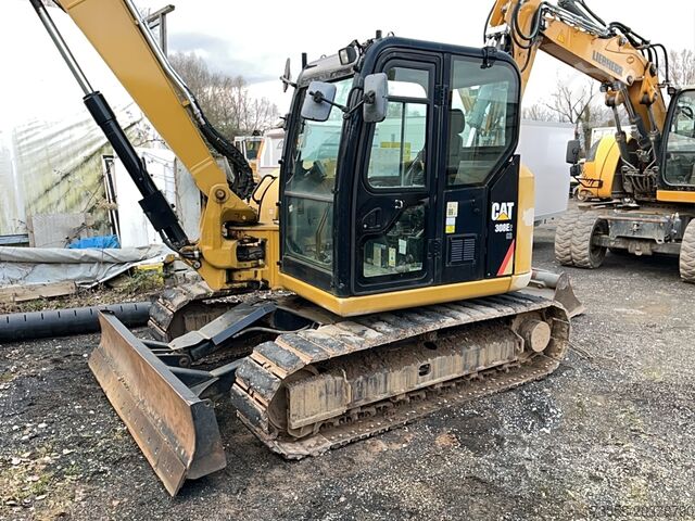Midi Bagger 7t - 12t Caterpillar 308E2 CR