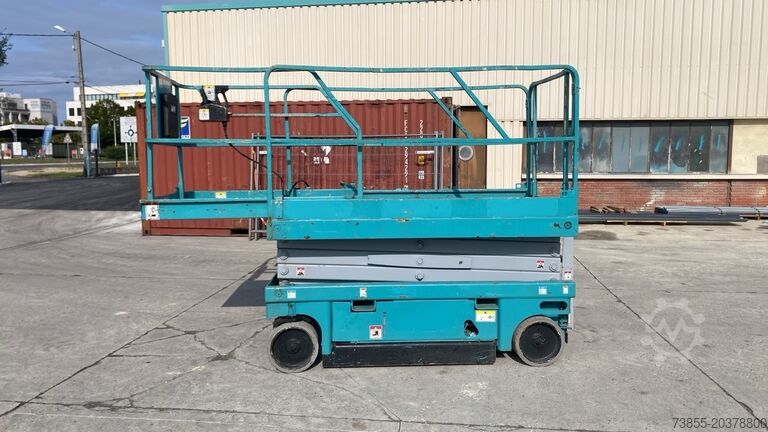 Scissor Lift Haulotte Compact 10 (10m)
