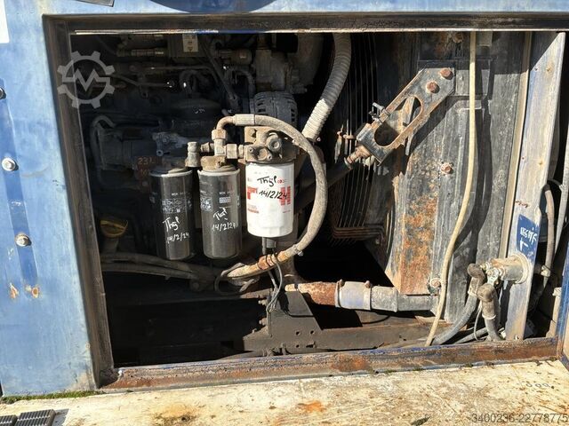 2014 Comacchio MC28 HT Multifunktions-Erdbohrmaschine Comacchio MC28 HT