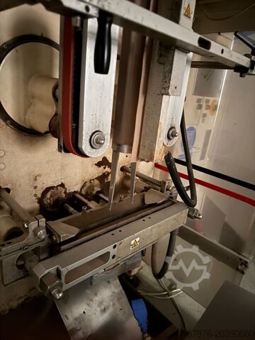 Komplettes Wiege- und Verpackungssystem Complete weighing and packing system Complete system