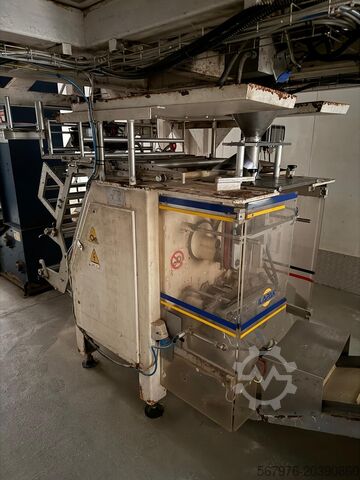 Komplettes Wiege- und Verpackungssystem Complete weighing and packing system Complete system