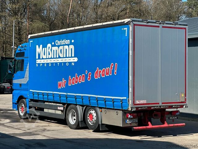 Flatbed truck with tarp MAN TGX 26.440 6x2 BL Plane & Retarder /EDSCHA