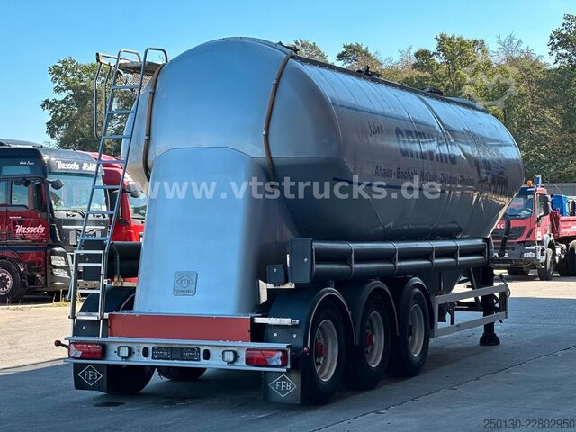 Silo semitrailer FELDBINDER EUT 40.3 40m³, 2 Euter, Nachlauf-Lenkachse,