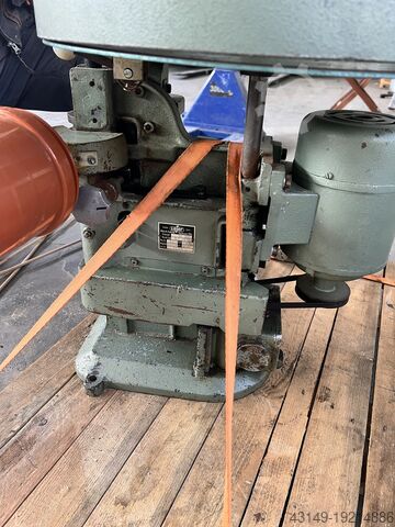 Dübelabläng- und Anfasmaschine Löser AA200