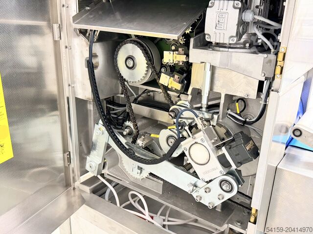 Brötchenmaschinen König Mini Rex 4000 with formstation