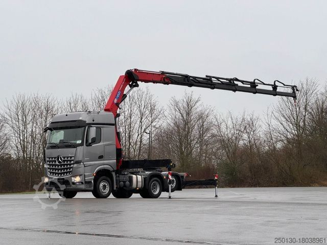 Heavy-duty truck MERCEDES-BENZ Arocs 2552 6x2 Lift Achse HMF 4020