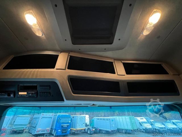 Volumen SZM MERCEDES-BENZ Actros 1845 Euro6 4x2 Voll-Luft