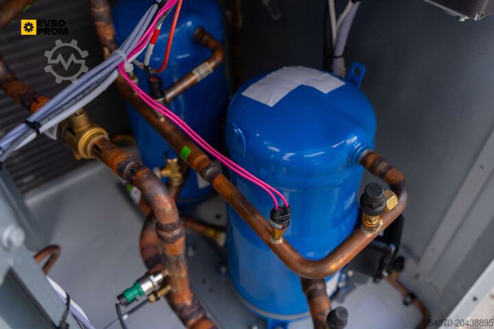 Kältemaschine/Wärmepumpe New Aircooled chiller/Heat Pump CIAT ILD 0240R 0021 61.6 kW/62.2 kW