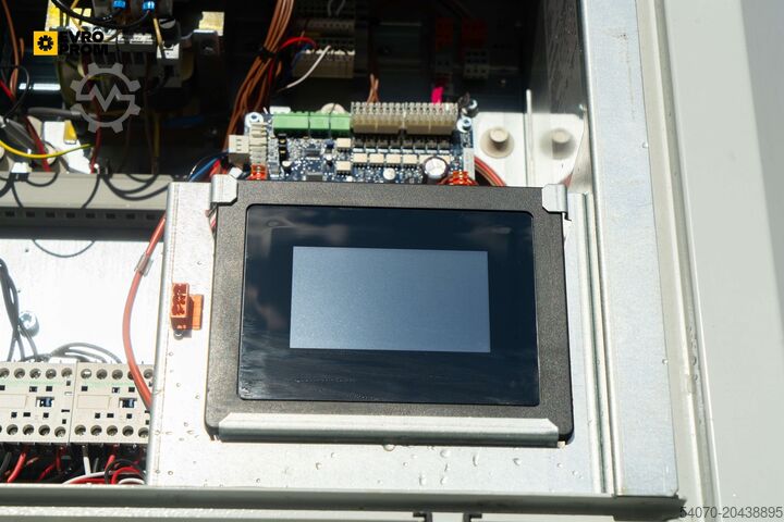 Kältemaschine/Wärmepumpe New Aircooled chiller/Heat Pump CIAT ILD 0240R 0021 61.6 kW/62.2 kW