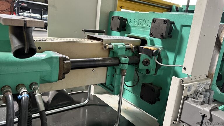 Spritzgießmaschine Arburg 270C 400-70