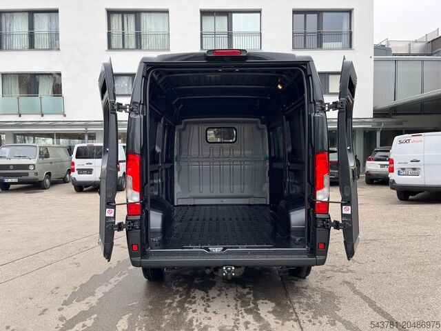 Minibus FIAT Ducato 35 L2H2 AHK RüKa CarPlay TürenVerglast