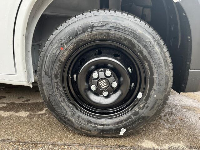 Minibus FIAT Ducato 35 L2H2 RüKa CarPlay Navi Allwetterreif