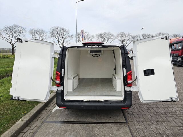 Reefer van MERCEDES-BENZ VITO 116 L3 XL Koelwagen LED!
