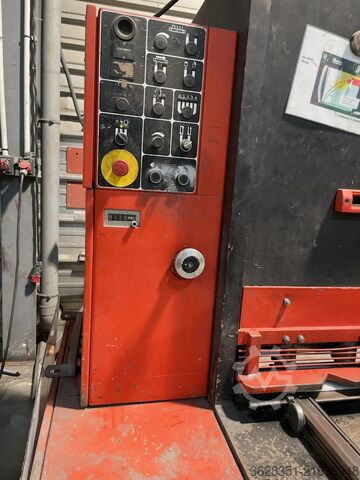 Hydraulische Schere AMADA PROMECAM 1030