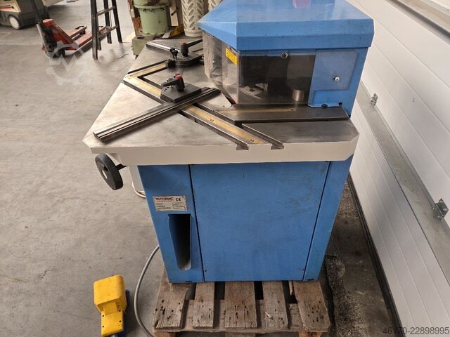 Ausklinkmaschine Euromac 220 4