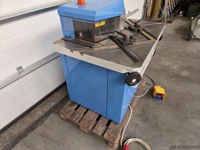 Ausklinkmaschine Euromac 220 4