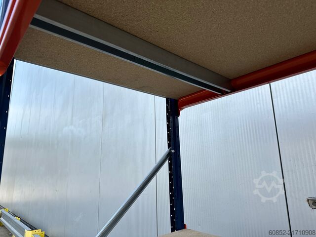 Wide span storage rack ca. 57 lfm. Weitspannregale H: 200 cm T: 80 cm , 400 kg Fachlast , 3 Ebenen
