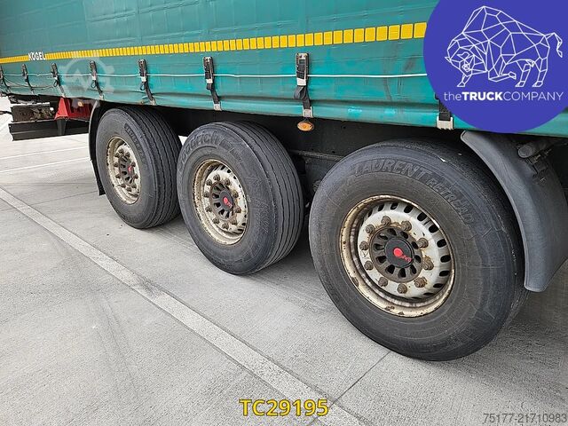 Sliding tarpaulins Kögel 