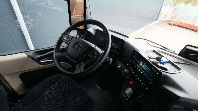 Standard-SZM Mercedes-Benz ACTROS 1945 GIGASPACE 709.200KM