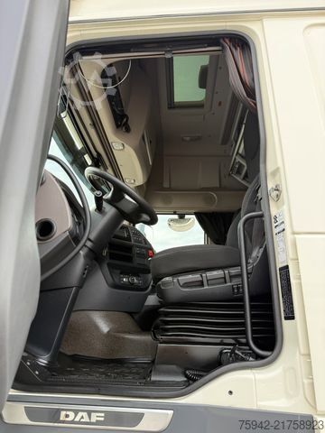 Standard SZM DAF XF 480 SSC RETARDER 2 TANK 6e NAVI