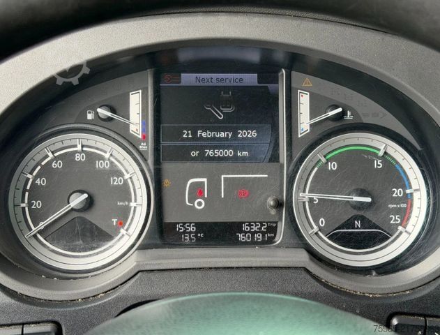 Standard tractor unit DAF XF 460 FT SSC 2X TANKS ONLY 761.000 KM FULL SPOI