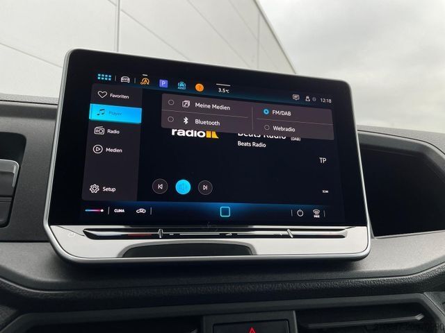 High top van VOLKSWAGEN Crafter Kasten 35 L4H3 KAMERA PDC DAB MFL