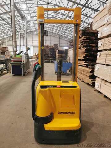 Pallet stacker junghein EJC 214