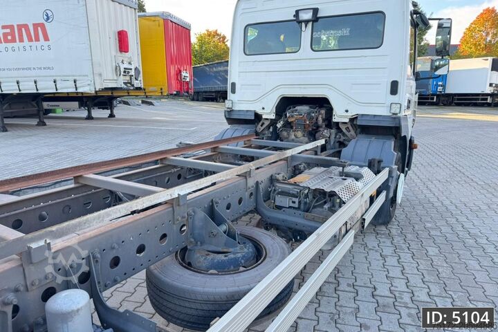 BDF system Mercedes-Benz Atego 1318 Day Cab, Euro 6, / BDF / DHOLLANDIA ...