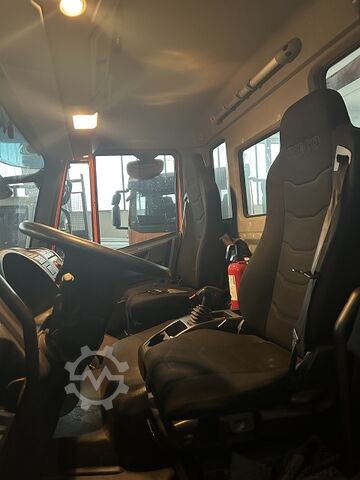 Fahrzeugtransportplattform Iveco ML 120-190