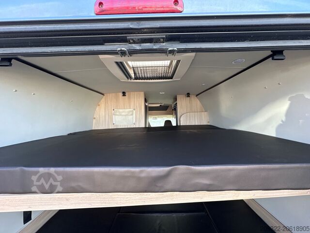 Caravan/camper Fiat Weinsberg Carabus 600 K | 4 Posti Letto | Completamente Attrezzato